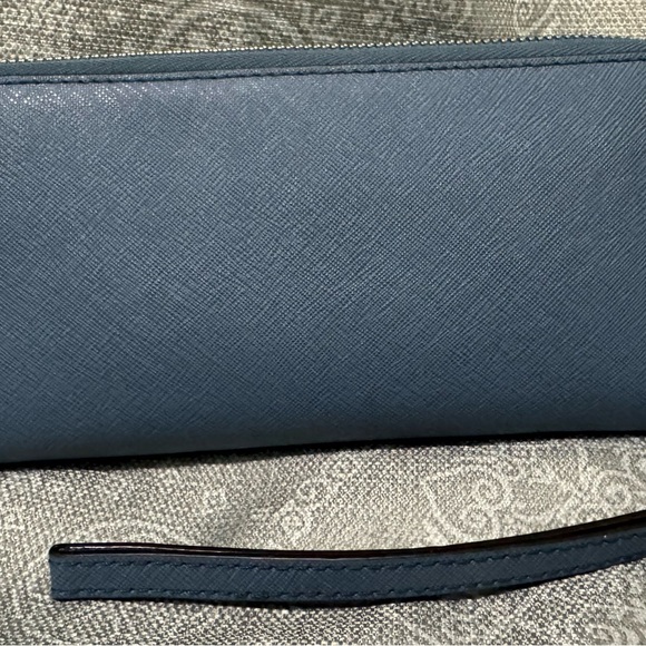 Michael Kors Slate Blue Tote and Wallet Set - Picture 8 of 15